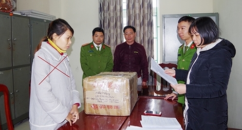 Tải ảnh căn cước trên mạng, lập nickname Hồng Nhung để lừa đảo