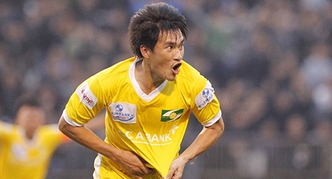 Góc khuất sau những “thương vụ” chuyển nhượng của bóng đá