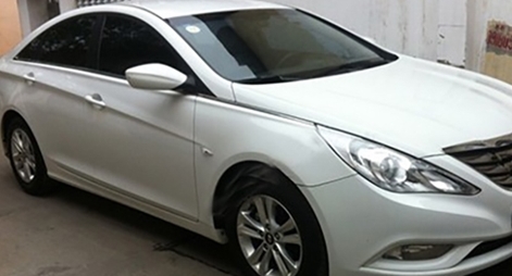 Tìm chủ xe ô tô Hyundai Sonata màu trắng 
