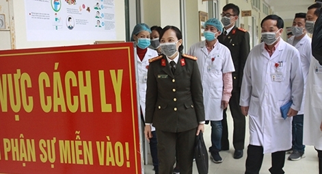 Những bác sĩ Công an trên tuyến đầu chống dịch COVID-19