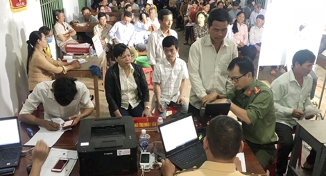 Trắng đêm cấp căn cước công dân ở biên giới Tây Nguyên