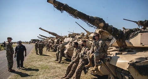 Mỹ tăng cường trí tuệ nhân tạo trong vũ khí để đối phó với Trung Quốc và Nga