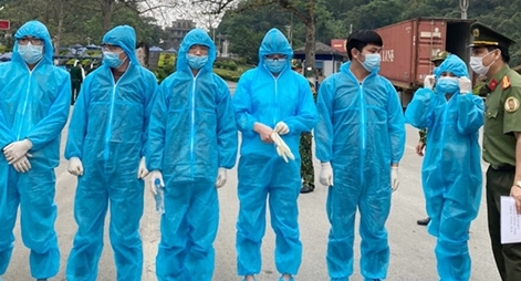 Chuyện đón chuyên gia nước ngoài nhập cảnh thời COVID-19