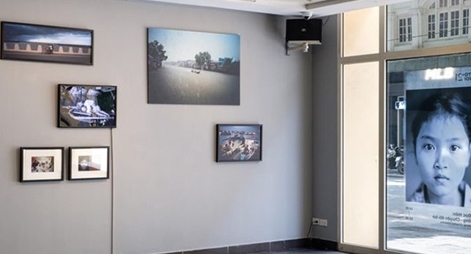 Triển lãm ảnh "Mê Kông - Chuyện đôi bờ"