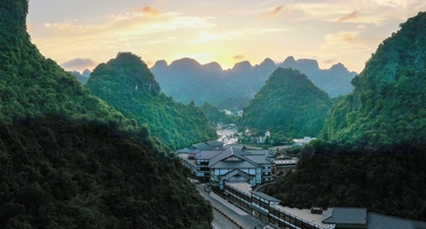 Lý giải sức hút bốn mùa của du lịch Quảng Ninh bây giờ