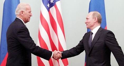 Khoảng hở của “Bức màn sắt không trung”