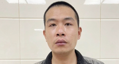 Cẩn trọng đeo trang sức khi ra đường, phòng cướp giật