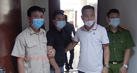 Đánh sập sàn tiền ảo “khủng”