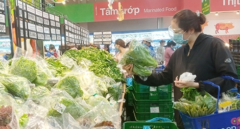 Khắc phục những khó khăn trong việc vận chuyển hàng hóa thiết yếu