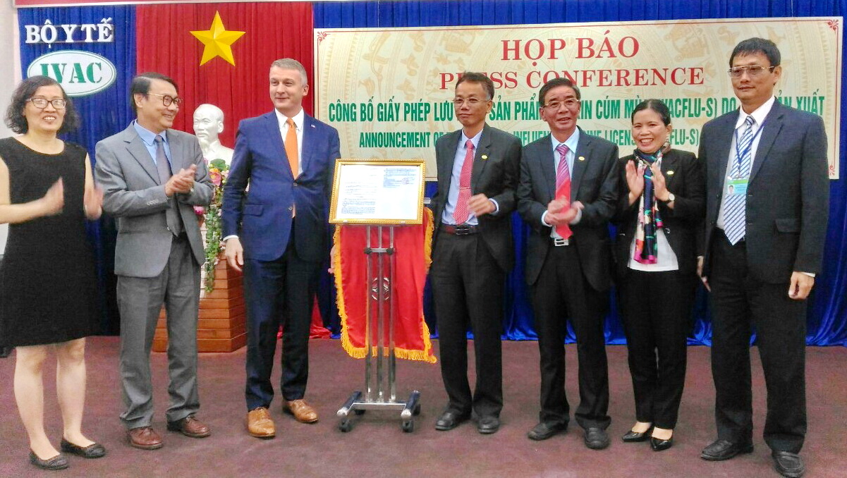 Công bố giấy phép lưu hành vắc xin chống cúm