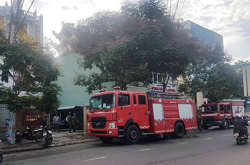 Cháy ở Văn phòng đăng ký đất đai Bình Định lúc rạng sáng