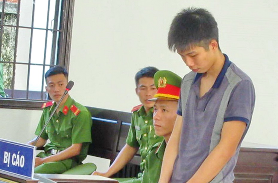 Giết người vì mất điện thoại Huawei