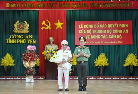 Đại tá Phan Thanh Tám giữ chức vụ Giám đốc Công an tỉnh Phú Yên