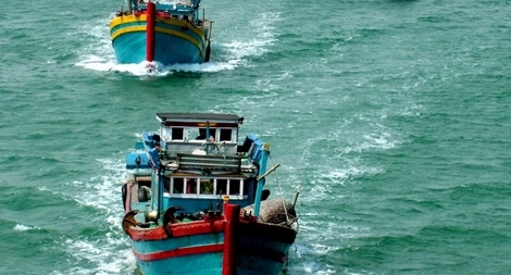 Ngư dân Phú Yên vươn khơi đón Tết trên biển