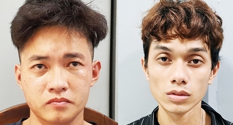 Tàng trữ trái phép 156 viên thuốc lắc và hơn 61g ma túy khay để...bán lẻ