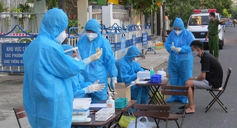 Một người đi ô tô khách Trung Đức vào Khánh Hòa nghi nhiễm SARS-CoV2