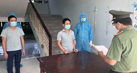 Tạm giam hai lái xe chở nhóm người Trung Quốc nhập cảnh trái phép