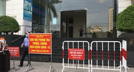 Hai vợ chồng F2 nghi nhiễm, phong tỏa chung cư Bellaza 