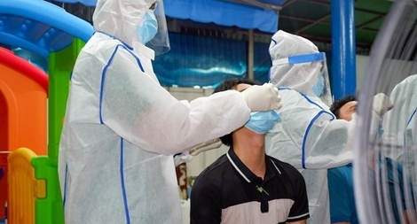 Lấy 30.000 mẫu xét nghiệm liên quan tới chuỗi lây nhiễm tại chợ Kỳ Sơn