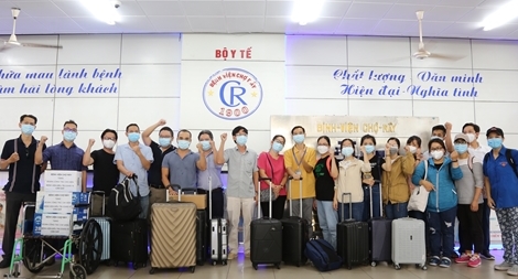 Bác sĩ BV Chợ Rẫy lên đường hỗ trợ công tác điều trị COVID-19 tại Cần Giờ