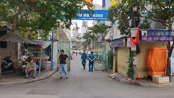 Tìm kiếm hành khách đi trên 3 chuyến bay có người nghi nhiễm COVID-19