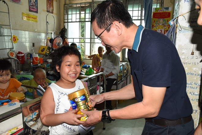 Giữ nụ cười Xuân trọn vẹn cho bệnh nhi 