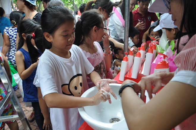 Các trường học chủ động phòng chống dịch cúm A (H1N1) 