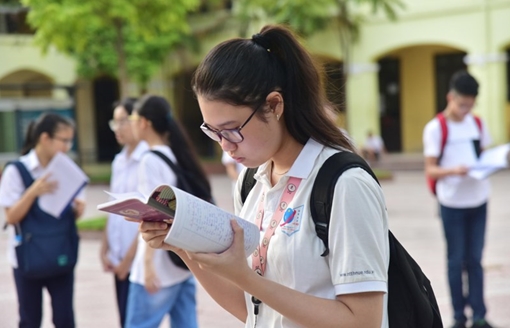 Bài thơ "Viếng lăng Bác" vào đề thi Ngữ văn lớp 10 của Hà Nội