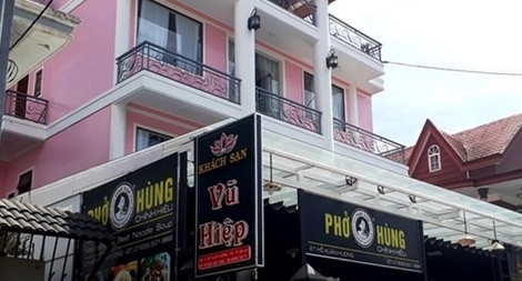 Phạt 9 triệu đồng khách sạn đuổi khách vào dịp Tết