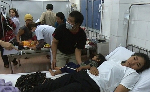  Thực khách nhập viện "la liệt" sau khi ăn tiệc cưới