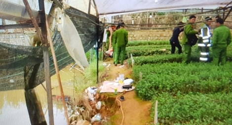  Thiếu nữ 17 tuổi tử vong ôm chặt bạn trai trong hồ nước