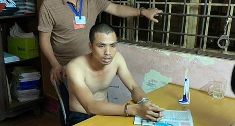 Xuyên đêm vây bắt đối tượng truy nã