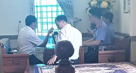 Bắt tạm giam nguyên Phó Viện trưởng VKSND TP Bảo Lộc