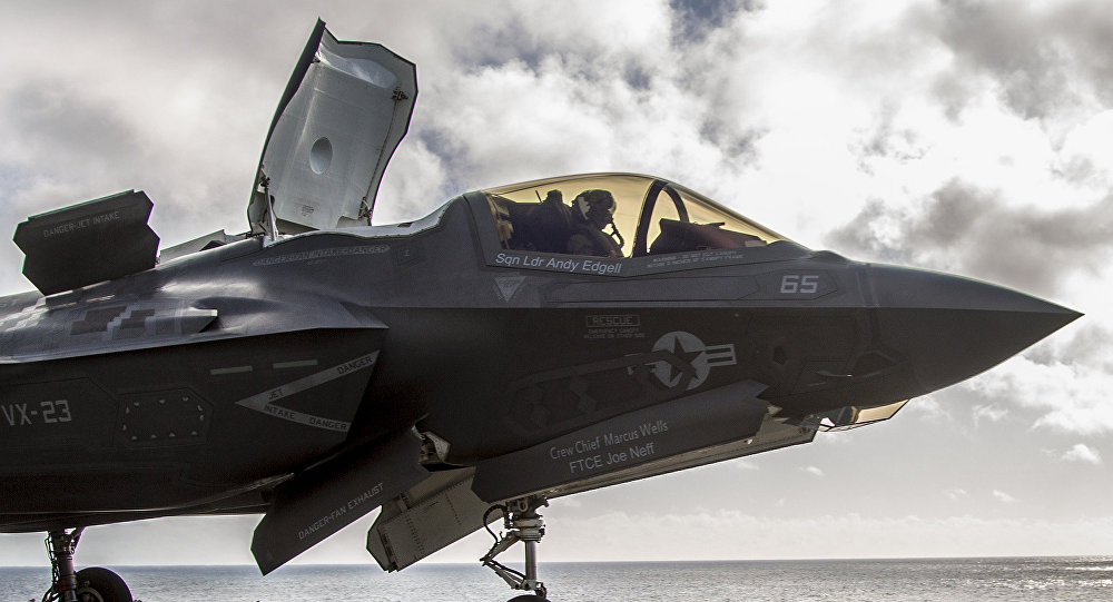 Tiêm kích F-35A đầu tiên tại Nhật Bản lộ diện 