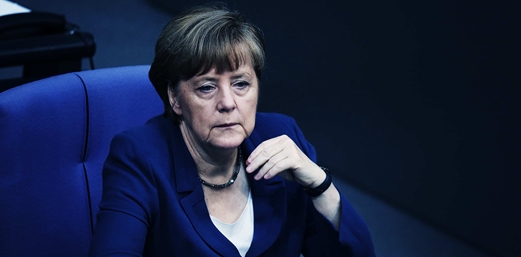 Châu Âu "lo sốt vó" trước những bế tắc của bà Angela Merkel