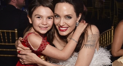 Angelina Jolie đẹp không góc chết tại gala Critics’ Choice Awards