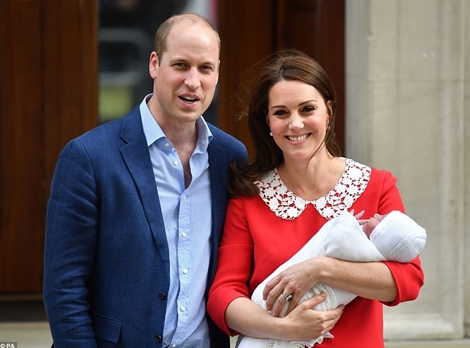 London rực sáng “ăn mừng” Tiểu Hoàng tử chào đời 