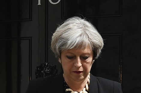 Thủ tướng Anh "sốc nặng" vì diễn biến mới của vụ nhiễm độc Novichok