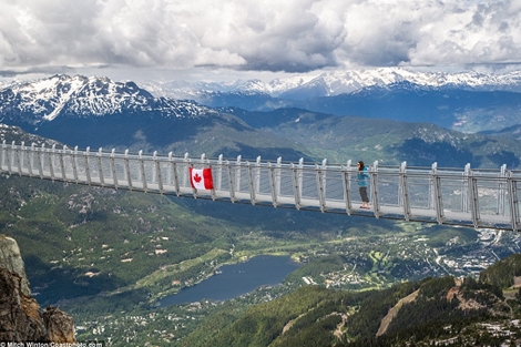 Khám phá cầu treo vượt thung lũng cao nhất Bắc Mỹ