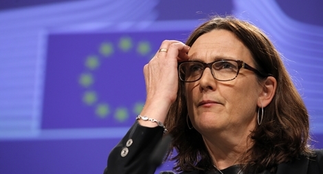 Châu Âu lại... "nín thở" khi đảng Dân chủ kiểm soát Hạ viện Mỹ 