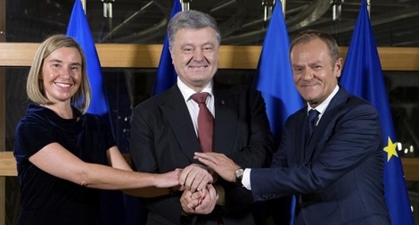 EU gia hạn trừng phạt toàn diện Nga 