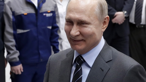 Thu nhập của Tổng thống Putin giảm một nửa trong năm 2018 