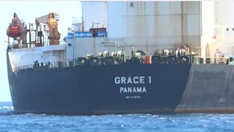 Thuyền trưởng siêu tàu Iran ra quyết định "sốc" sau lệnh bắt của Mỹ 