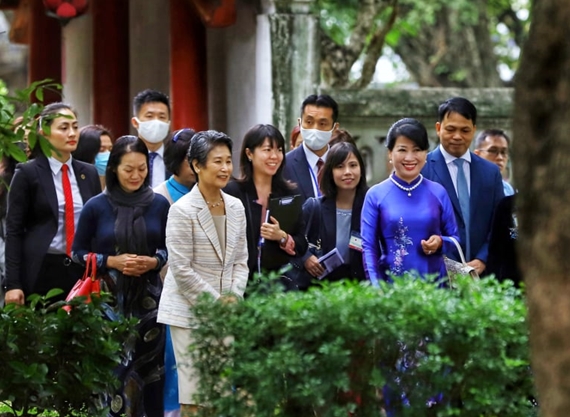 Đệ nhất Phu nhân Nhật Bản thăm Văn Miếu - Quốc Tử Giám