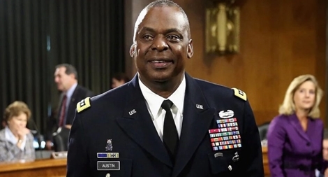 Lầu Năm Góc có lãnh đạo da màu đầu tiên