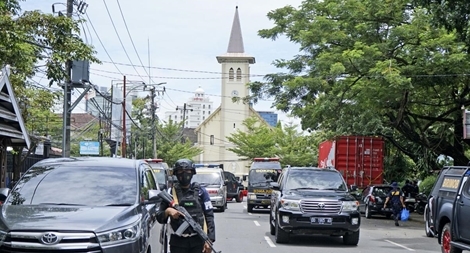 Đánh bom liều chết kinh hoàng tại Indonesia