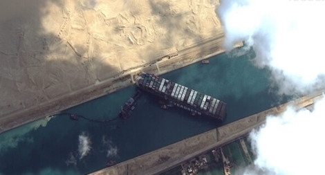 Ai Cập lên kế hoạch mới giải cứu tàu hàng tại kênh đào Suez