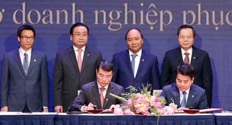 Hà Nội cam kết cắt giảm thủ tục hành chính, kêu gọi đầu tư