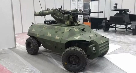 Iraq: Tung ra robot đầu tiên tiêu diệt IS