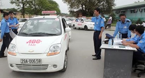 Hà Nội tổng kiểm tra hoạt động xe khách, taxi